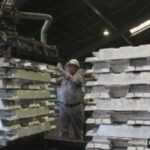 Logam Industri Fluktuatif: Peluang & Tantangan di 2024