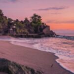Lombok: 6 Pantai Terbaik untuk Healing & Liburan Impian