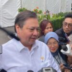 Airlangga Pantau Ketat Harga Minyak Dunia: Dampaknya ke Ekonomi RI?