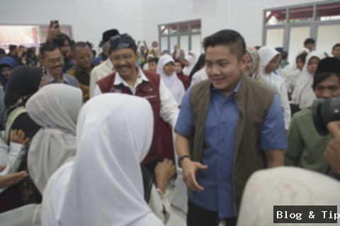 Seskab, Mensos, Menteri PU Jawab Aspirasi Sekolah Rakyat!