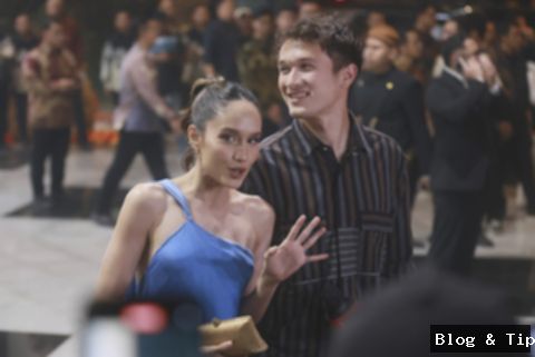 Cinta Laura Salah Kostum? Fariz RM Didakwa Edarkan Narkoba! 5 Berita Viral Hari Ini