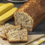 5 Resep Bolu Pisang Kukus yang Enak, Lembut, dan Sederhana Dibuat