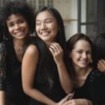 9 Model Rambut Bridesmaid yang Simple dan Elegan