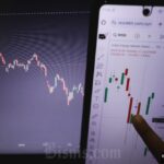 Cek Sektor Saham Potensi Cuan Jelang Tenggat Tarif Trump